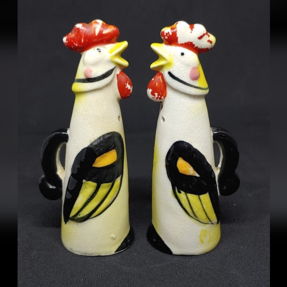 Vintage Relco Rooster Salt and Pepper Shakers